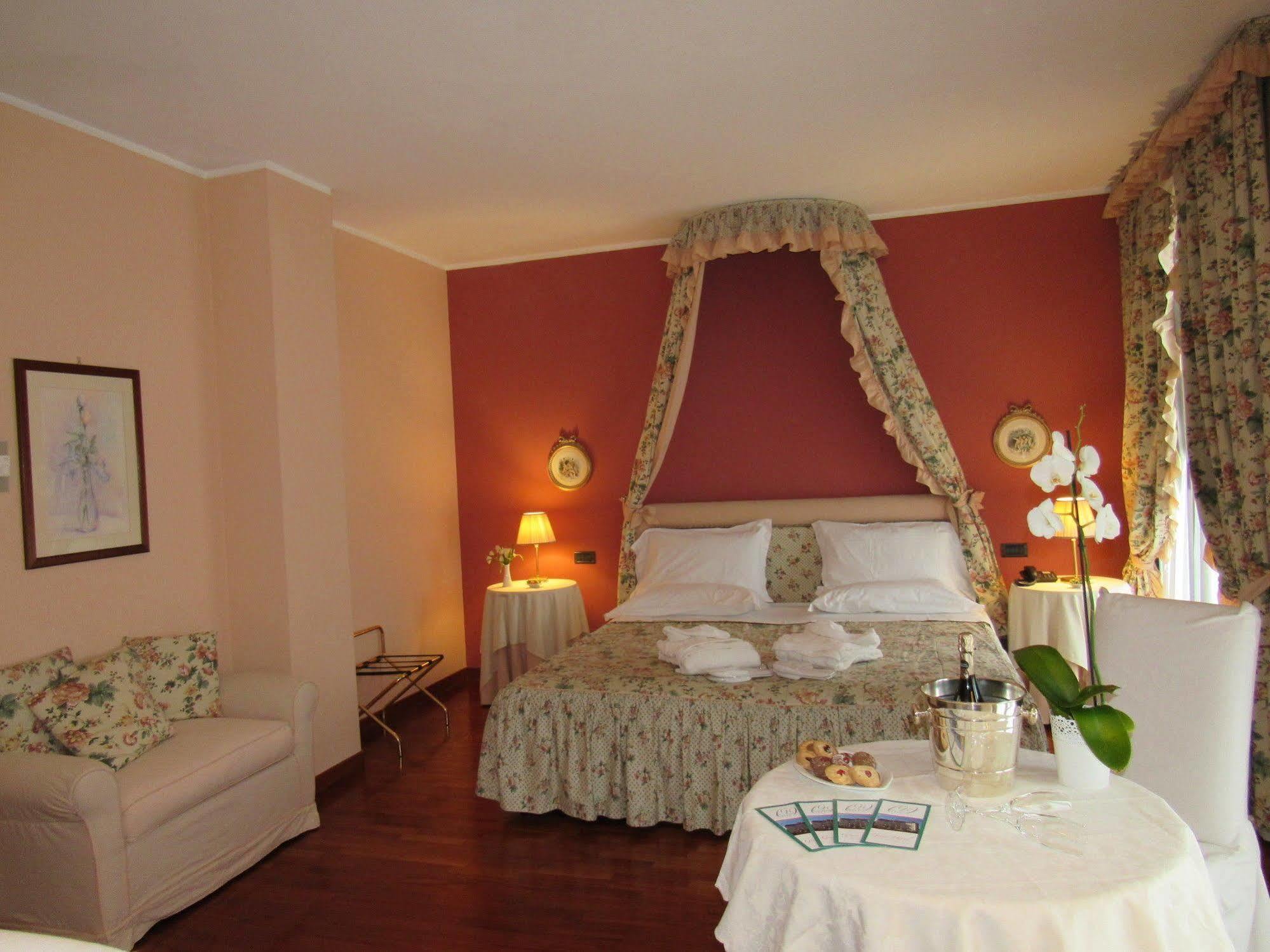 Green Hotel Settimo Torinese Exterior photo